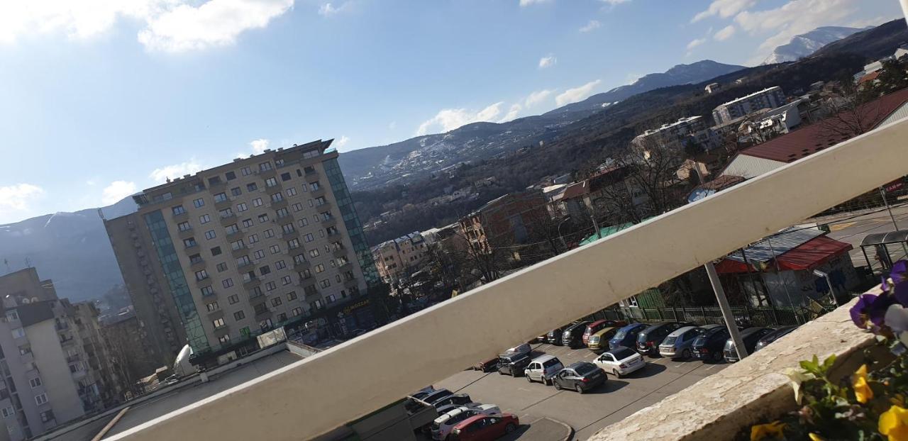 Spectacular Apartment In Skopje, City Mall Area Exterior foto