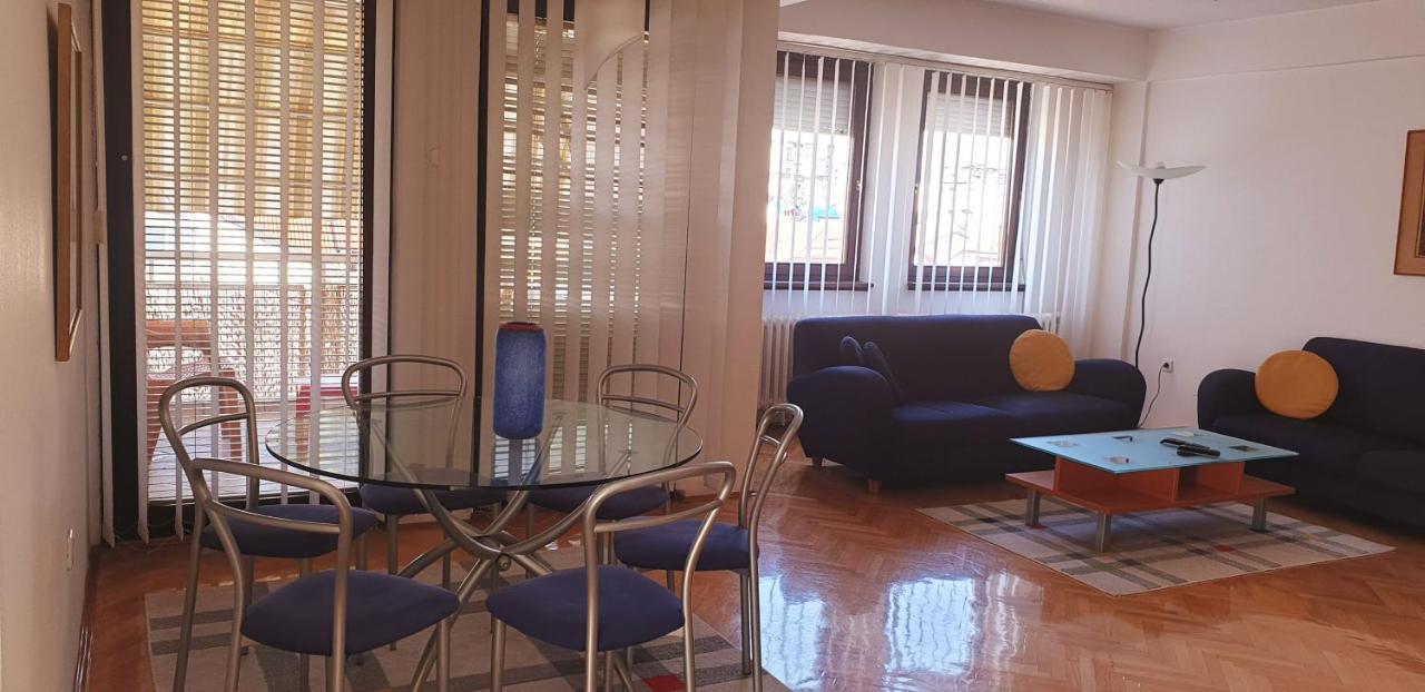Spectacular Apartment In Skopje, City Mall Area Exterior foto